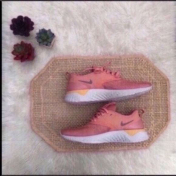 Nike Odyssey React 2 Flyknit Pink Quartz NEW - Picture 9 of 14